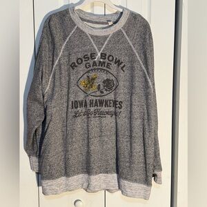Gray Iowa Hawkeyes Rose Bowl Sweatshirt, Size Large